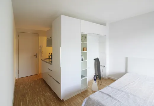 Zimmer mit Küche